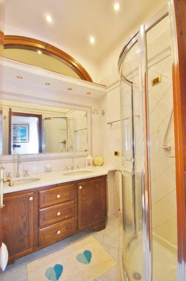 Raffinato Attico Vicino Al Mare Con Solarium Lido Di Camaiore Dış mekan fotoğraf