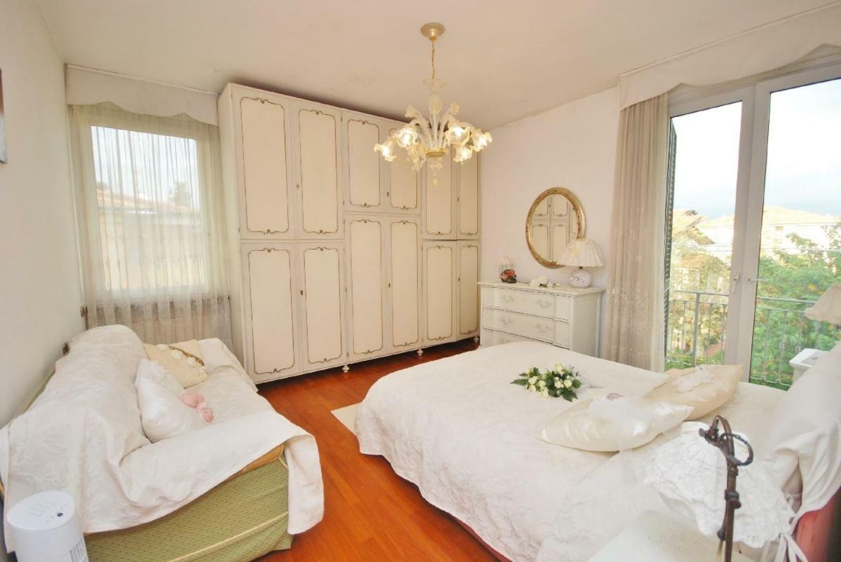 Raffinato Attico Vicino Al Mare Con Solarium Lido Di Camaiore Dış mekan fotoğraf