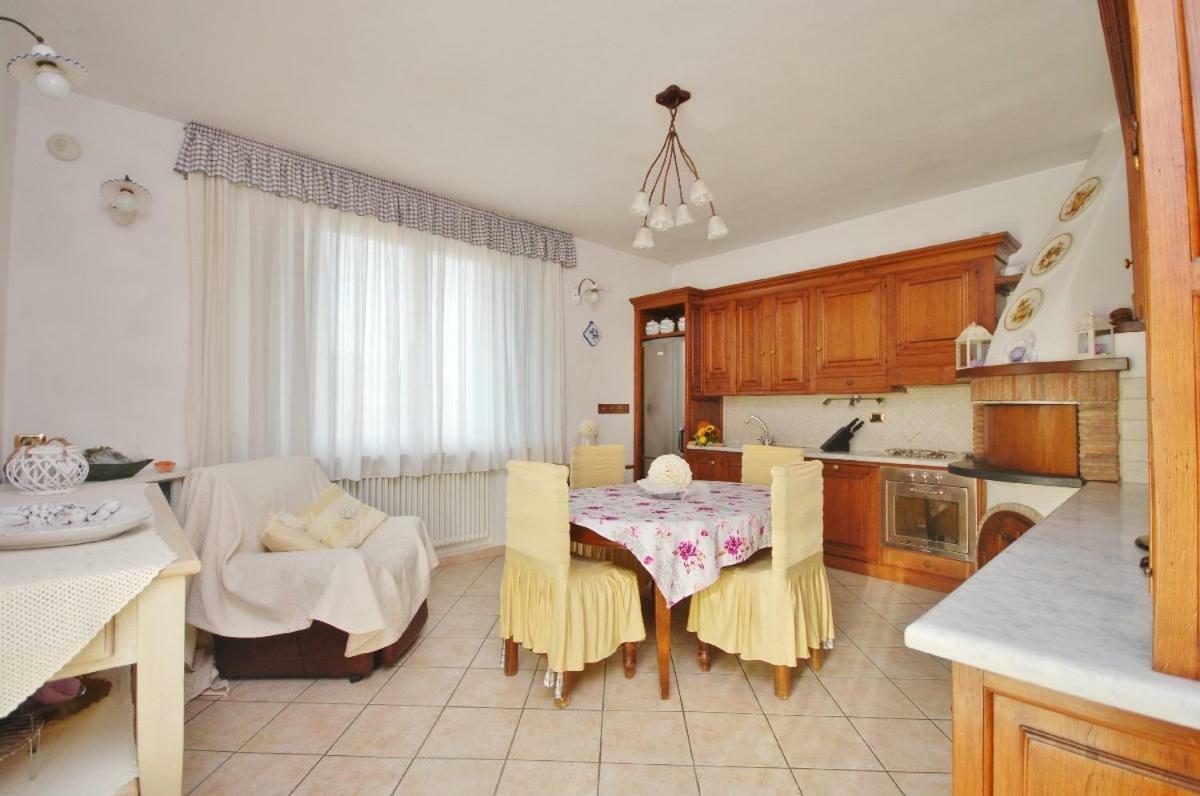 Raffinato Attico Vicino Al Mare Con Solarium Lido Di Camaiore Dış mekan fotoğraf