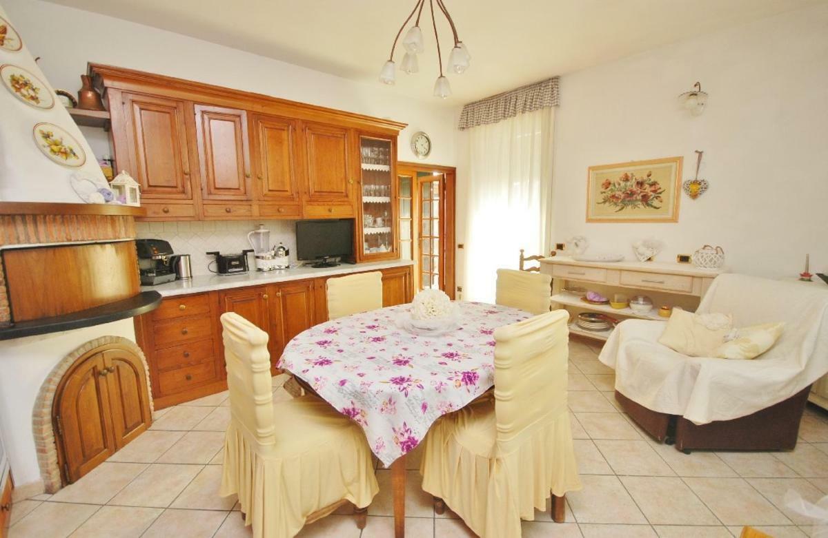 Raffinato Attico Vicino Al Mare Con Solarium Lido Di Camaiore Dış mekan fotoğraf